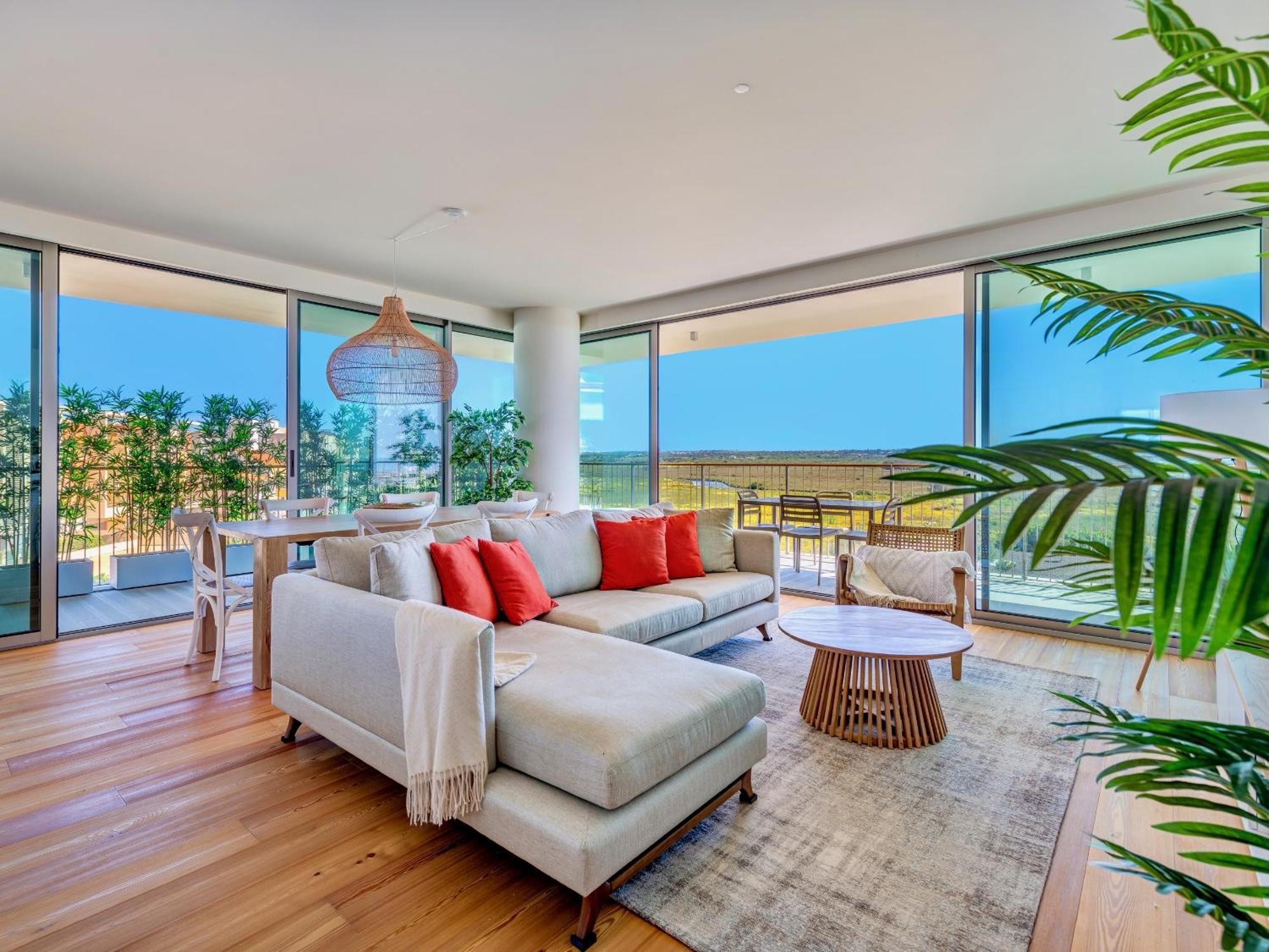 Appartement Bayline - Beachfront Bliss & By Bedzy Armação de Pêra